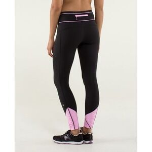 Lululemon Pace Queen Tight Black / Vintage Pink Women's Size 4‎